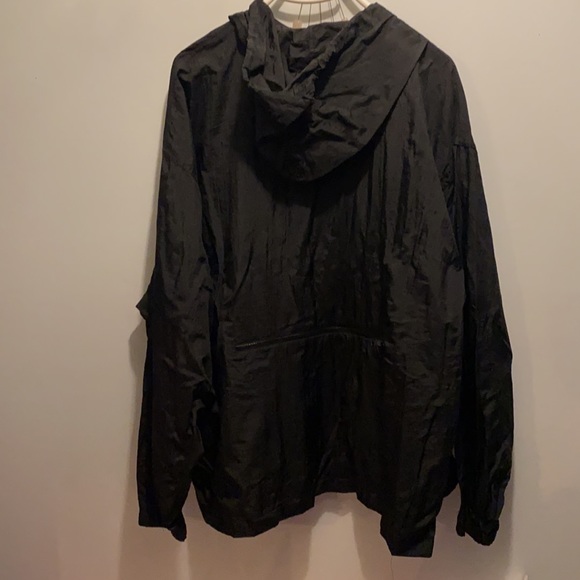 NFL wind breaker - Picture 8 of 11
